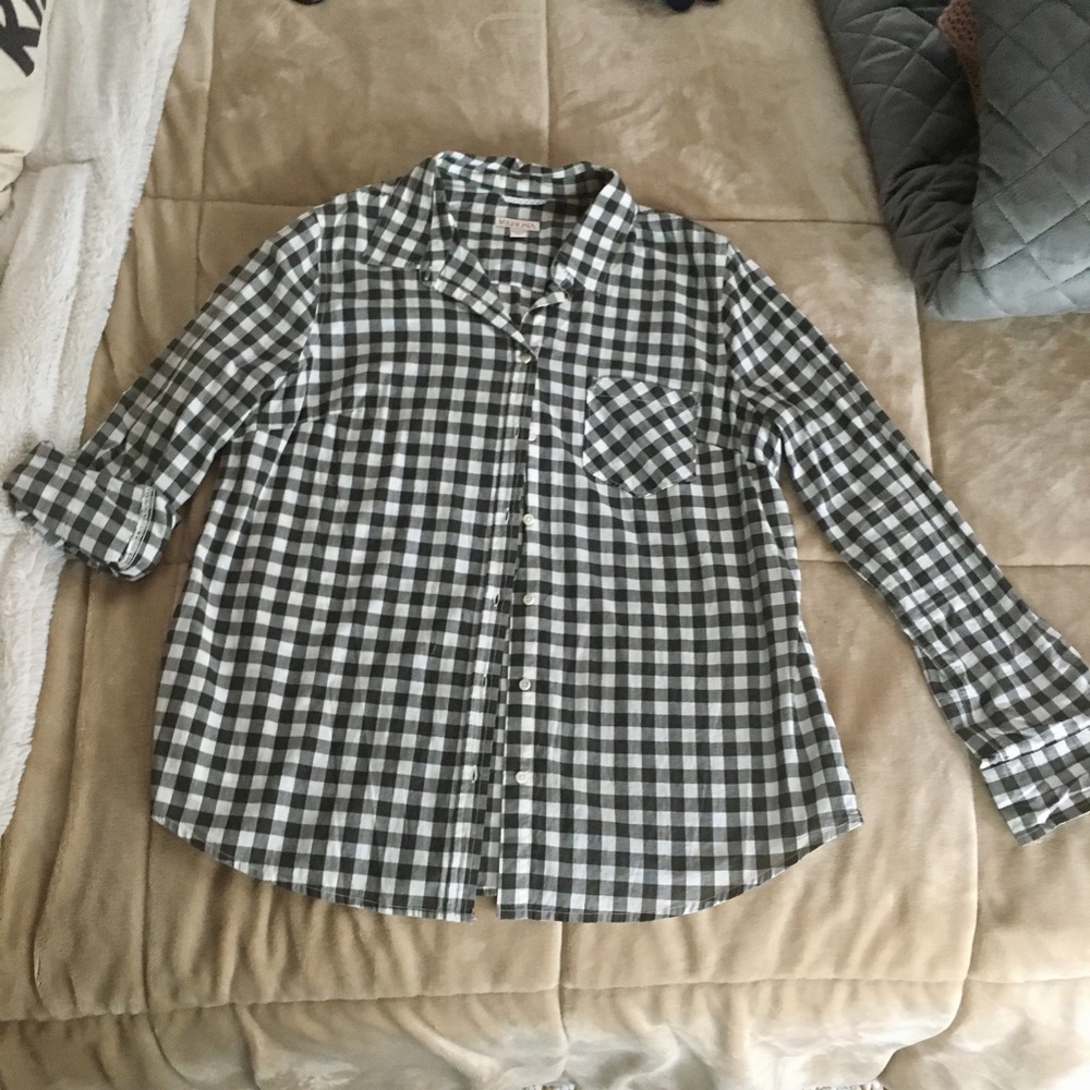Merona button down shirt